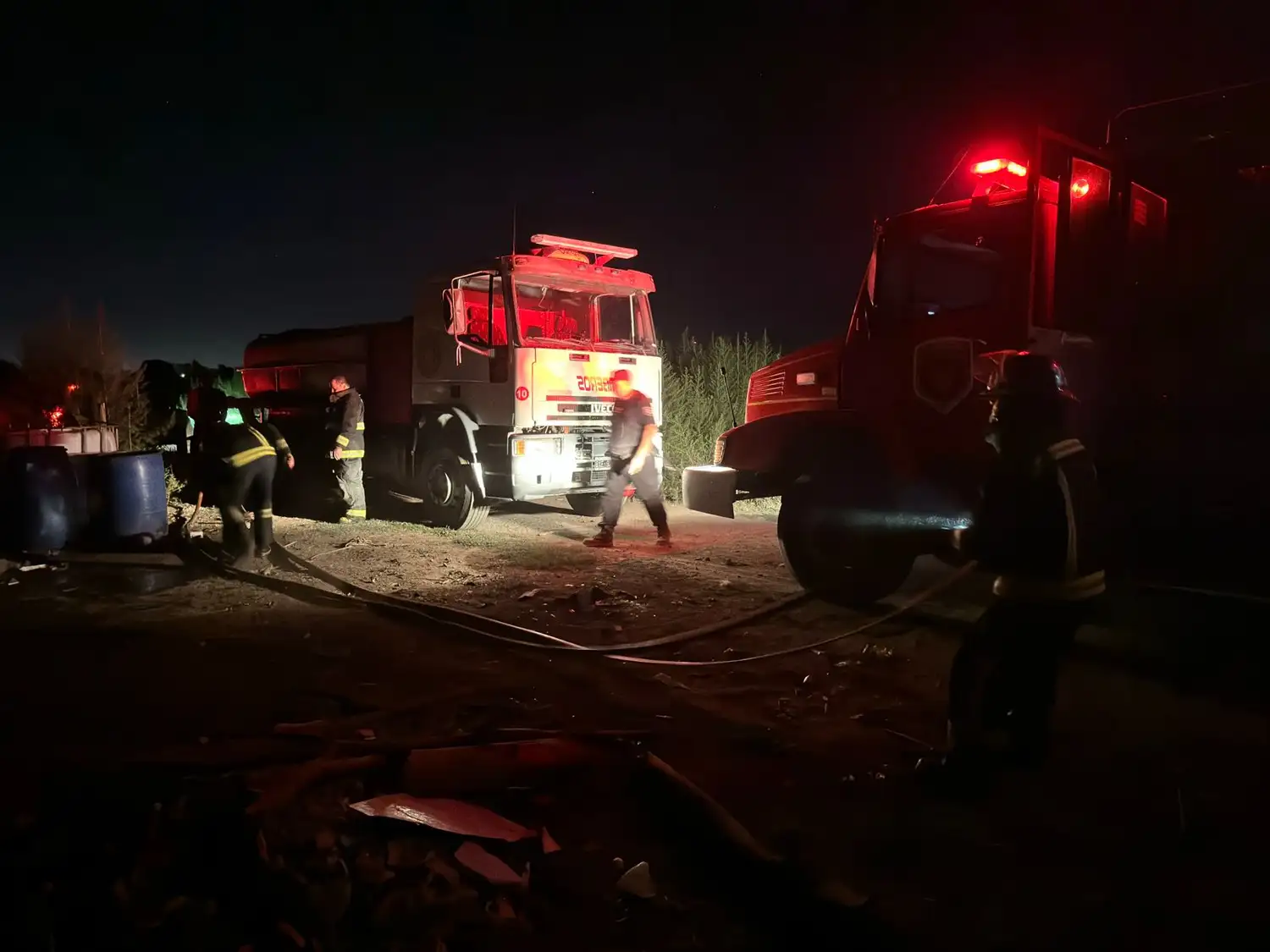 incendio vivienta Asentamiento Sur, intersección de Río de Janeiro y R. De Escalada - 4