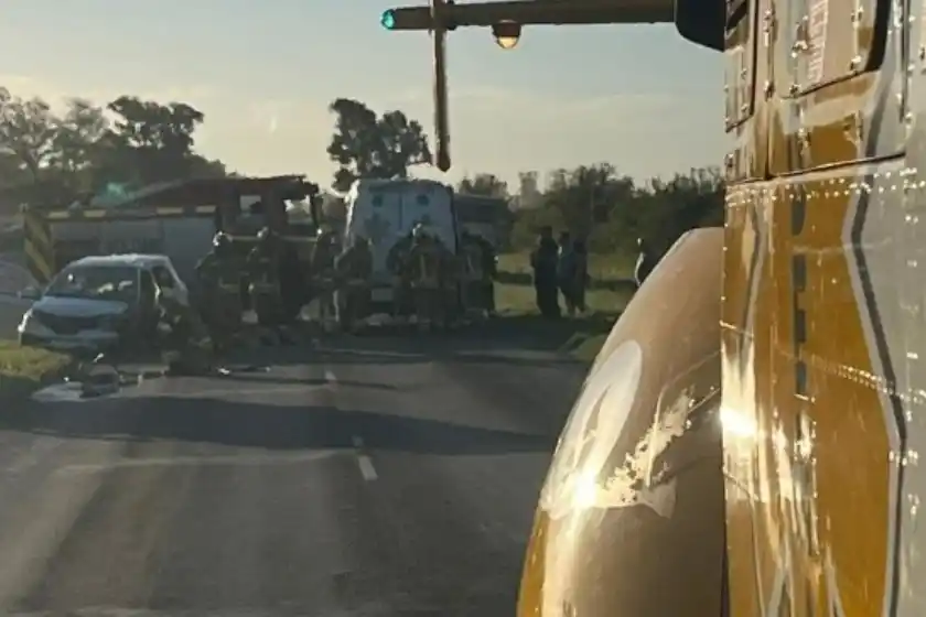 Fuerte choque en ruta 9: tres personas resultaron heridas