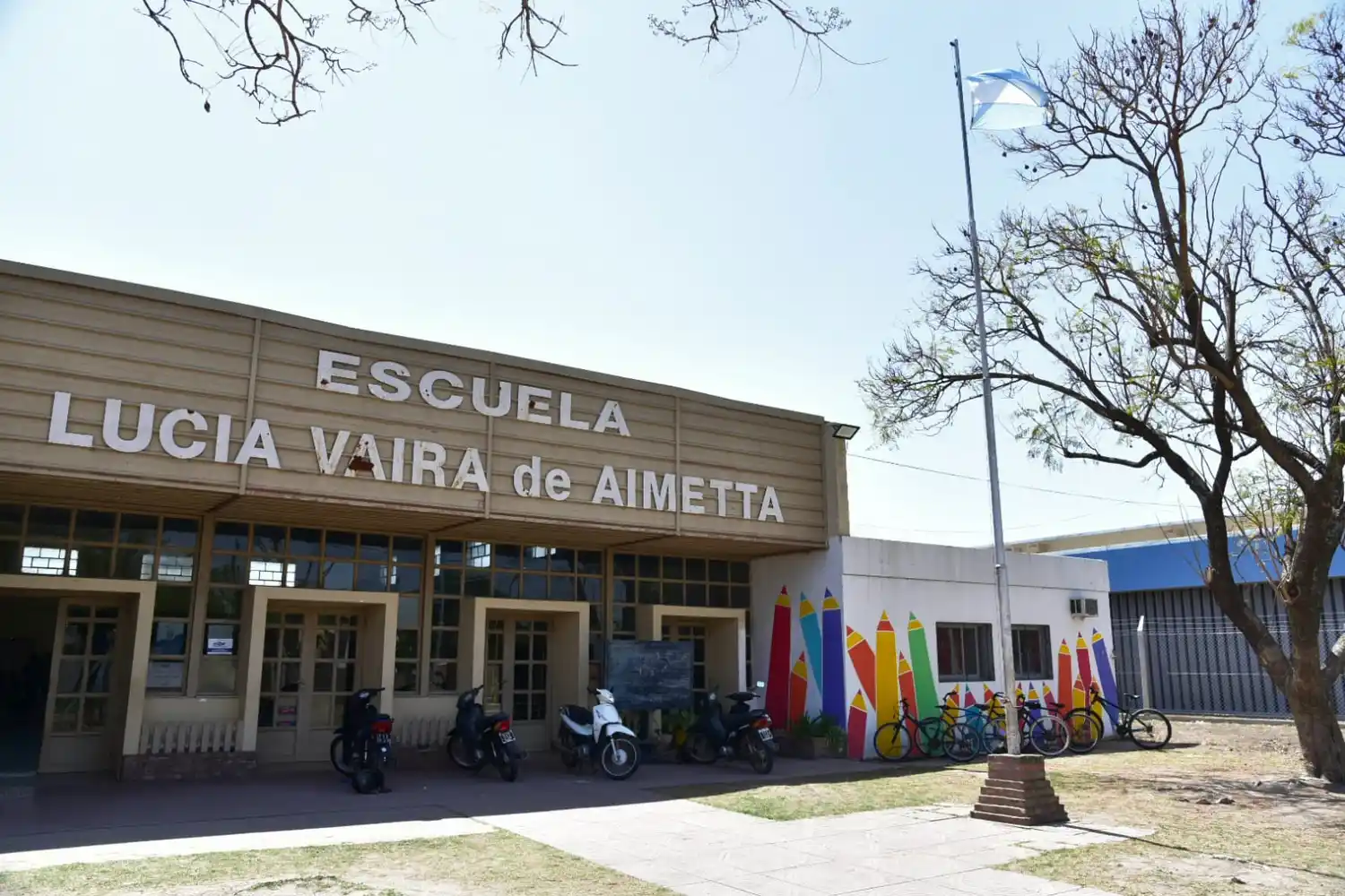 Más instituciones se suman al programa “Escuelas Seguras”