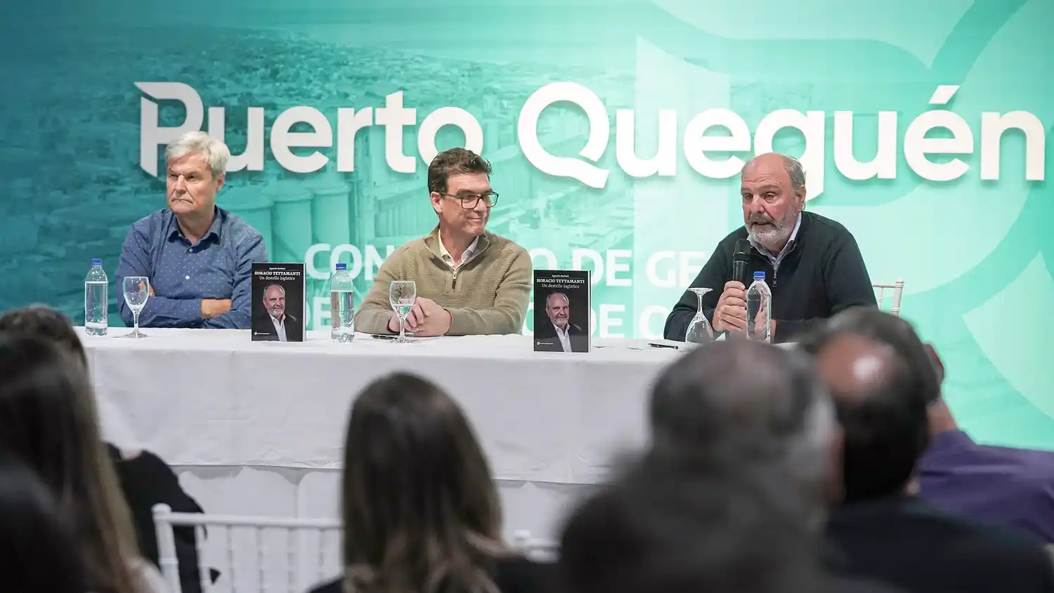Mariano Carrillo encabezó el acto junto a Barletti y Tettamanti