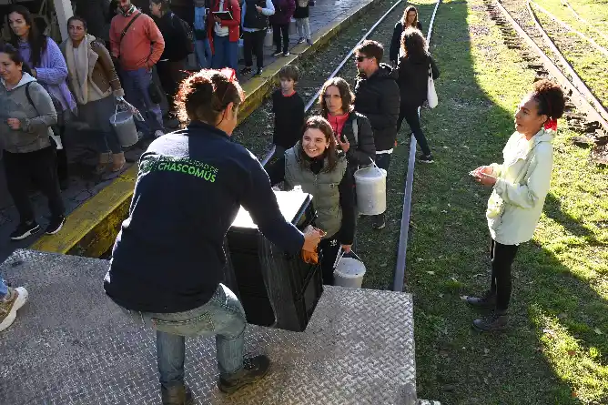 Distribución de 100 composteras para celebrar el Día Internacional de la Madre Tierra