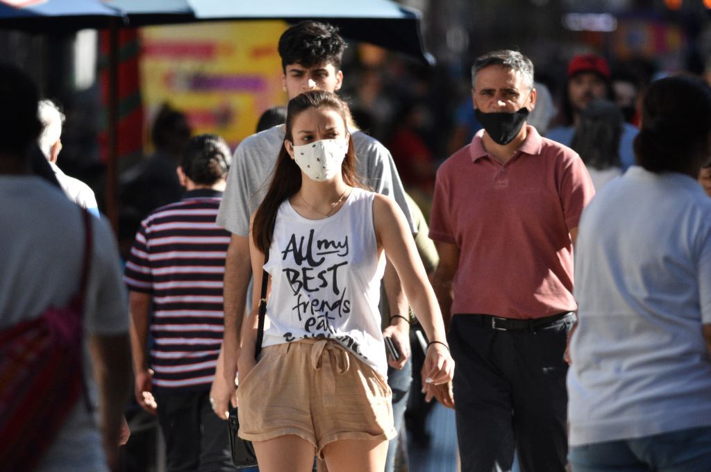 Covid: 188 casos en la ciudad, 1.139 en la provincia