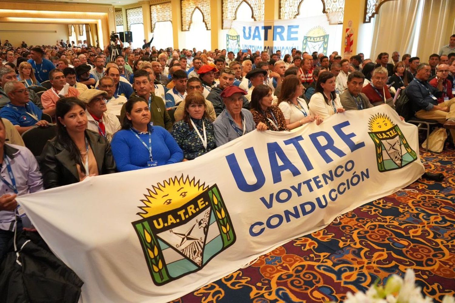 Uatre: Más de 500 congresales respaldaron a José Voytenco