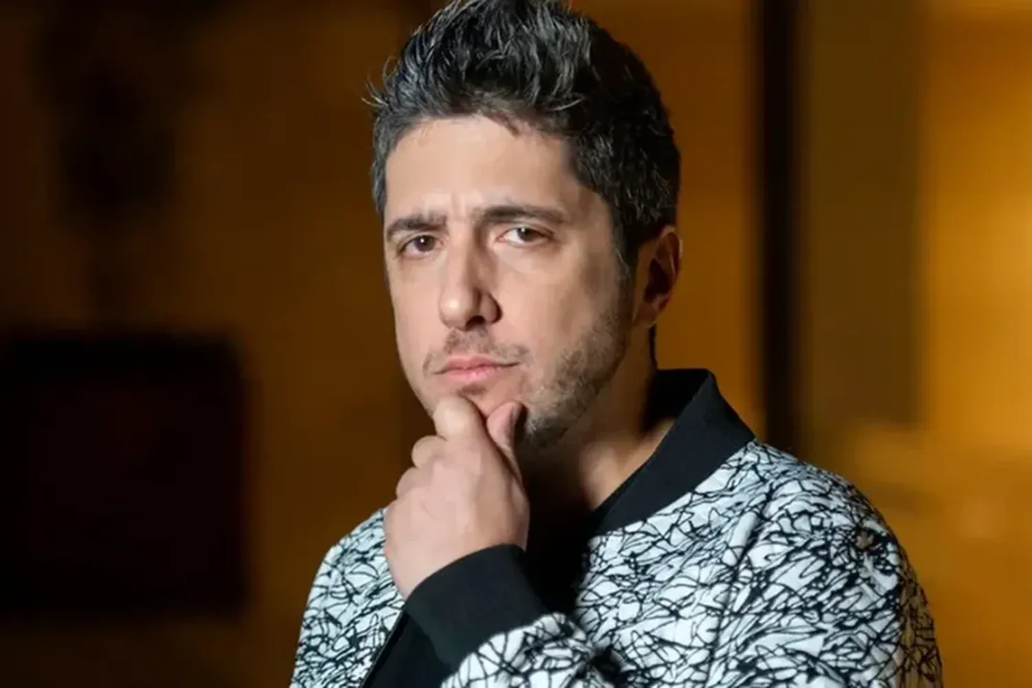 A seis meses de la denuncia por abuso, ¿qué es de la vida de Jey Mammon?
