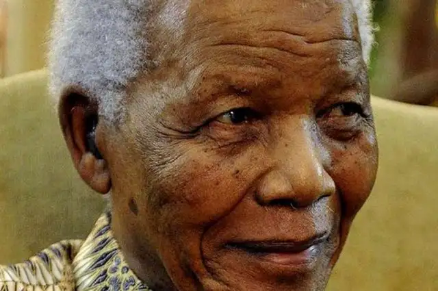 Nelson Mandela fue dado de alta