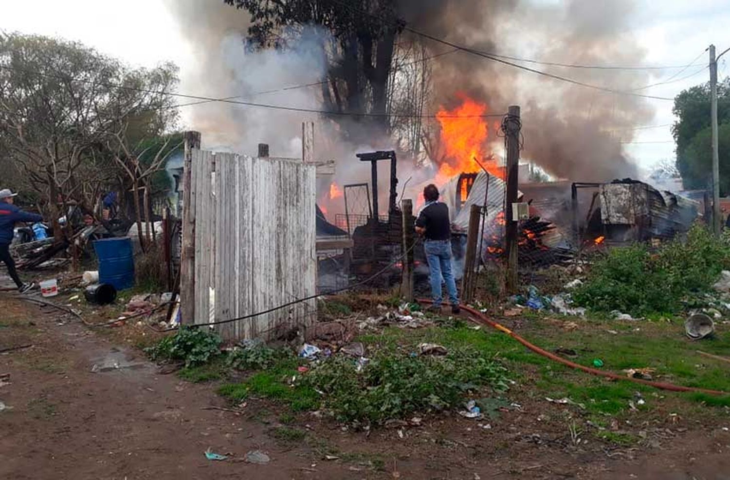 Solidaridad tras el incendio de Villa Evita: "Gracias por la ayuda, por acordarse de nosotros"