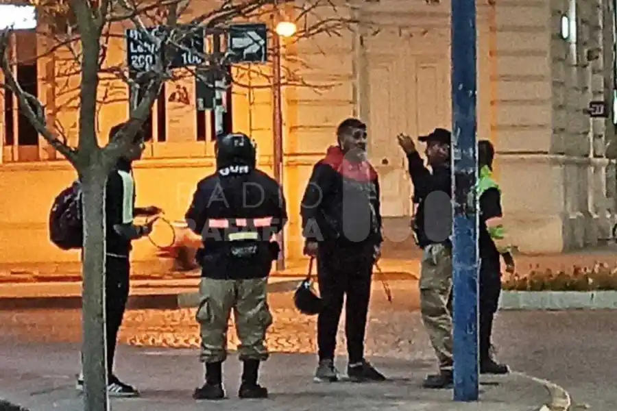 Hace instantes: robaron una bicicleta frente a la Municipalidad de Rafaela
