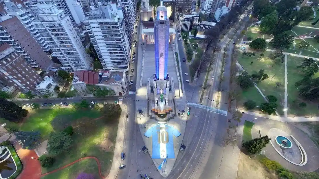 El glorioso homenaje a Lionel Messi en la ciudad de Rosario