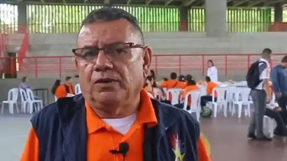 Condenan a «líder social» que se autoamenazó (+ video)