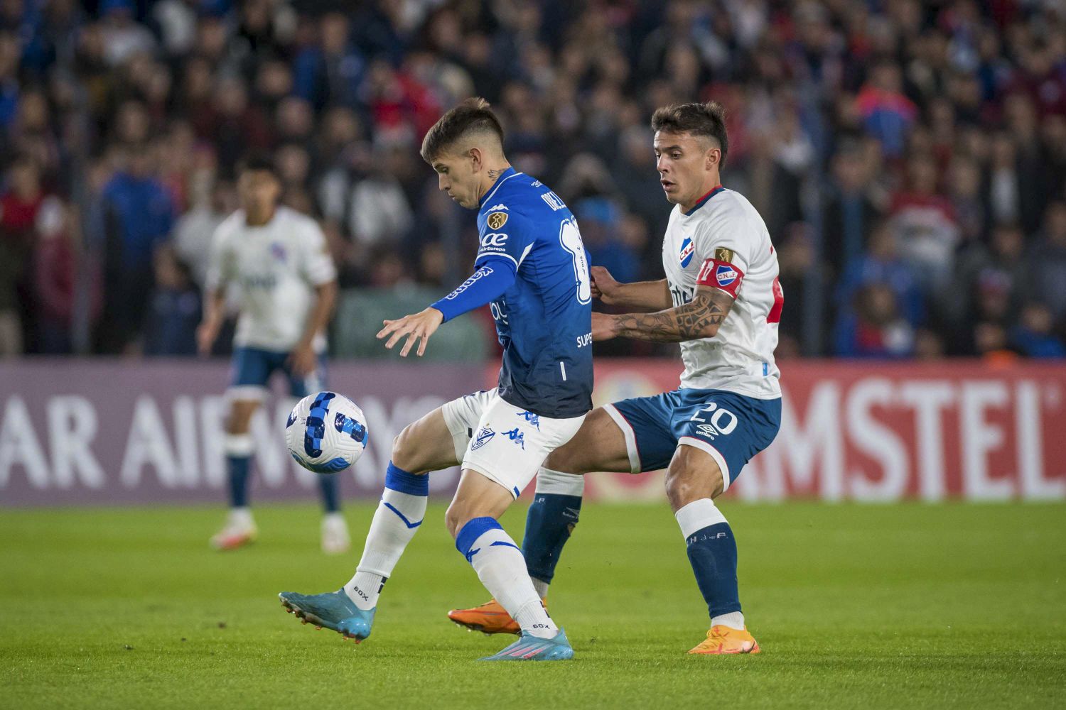 Vélez se hizo de una victoria indispensable