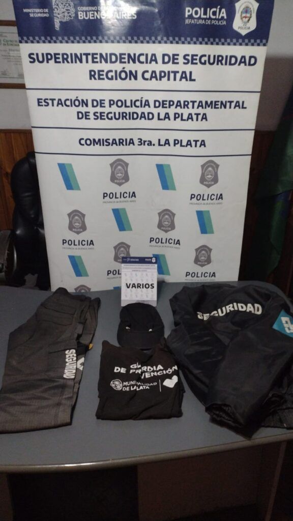 Estaba preso en la cárcel de Olmos y en sus salidas transitorias iba a robar vestido con ropa de la Municipalidad de La Plata