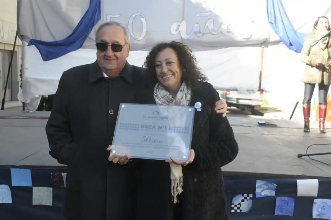 El emotivo discurso de Lunghi en el 50° aniversario de Polivalente