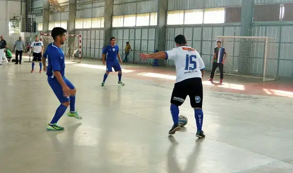 Futsal: hay tres clasificados a semifinales en Mayores A