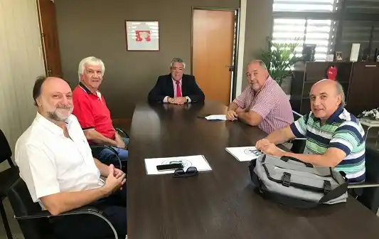 Convenio y honorarios: Los ejes del encuentro entre Iosper y Femer