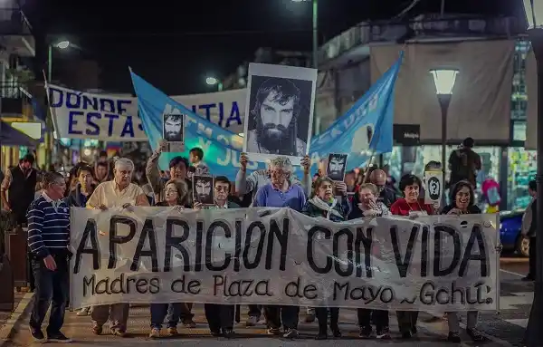 A tres meses de la desaparición de Santiago Maldonado, convocan a una concentración