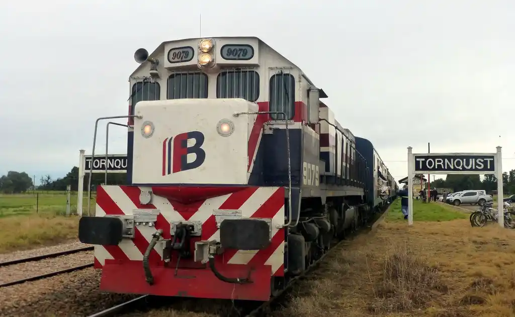 Ferrobaires: Tras la disolución por decreto, exempleados se movilizan a La Plata