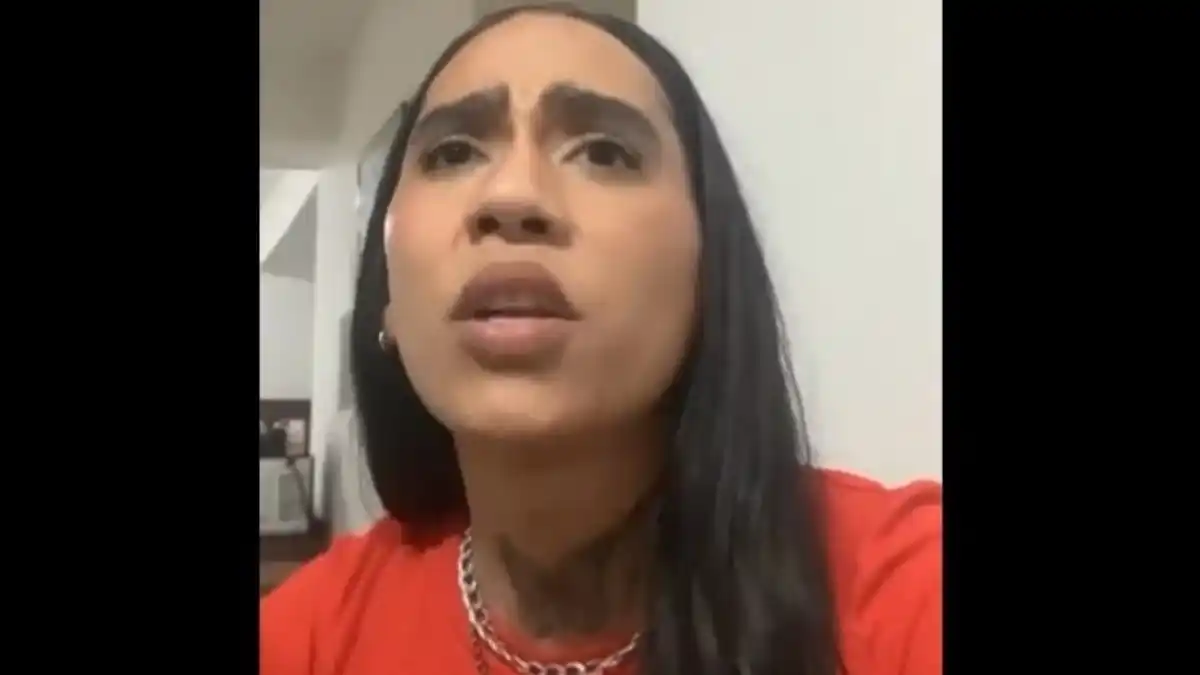 Caso de trans al que le niegan usar baño de damas en local de Chacao enciende las redes, y de qué manera