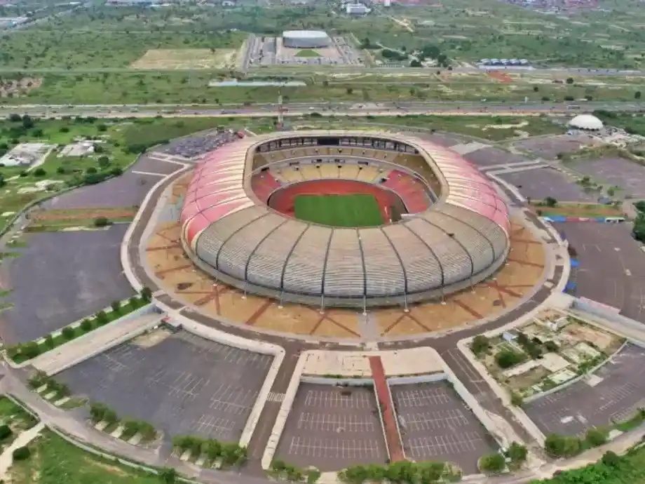 estadio de angola