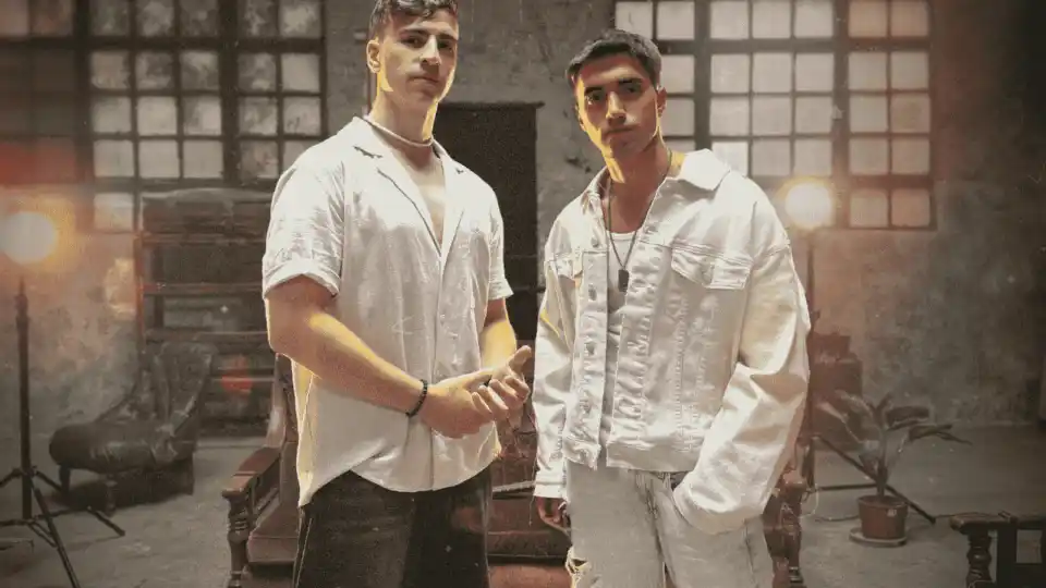 El dúo marplatense integrado por Joaquín Vázquez y Ramiro Terzaghi se presentará por primera vez con sus temas originales.