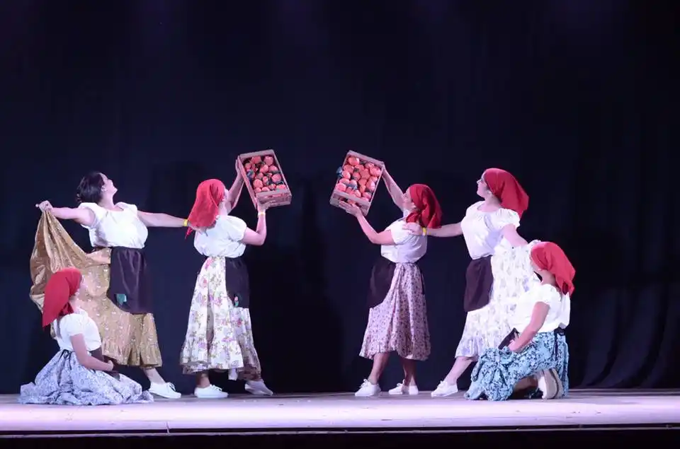 Nuevos Vientos organiza el Certamen Nacional de la Danza Tradicional y Estilizada