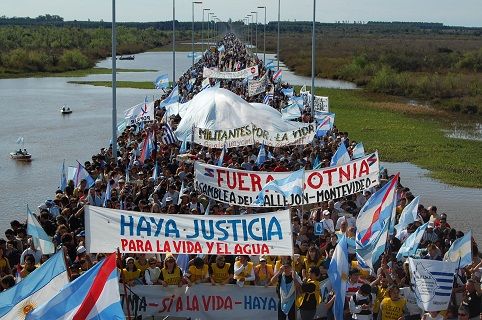 Lucha contra las pasteras: Instan al Gobierno nacional a priorizar la protección ambiental en la agenda política