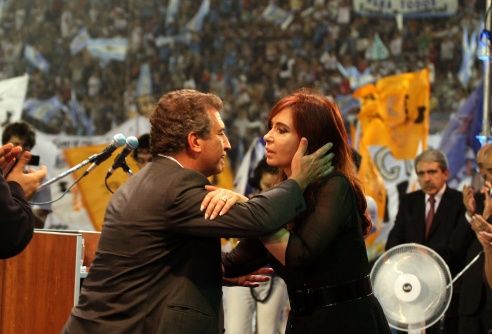 Tras el cierre de listas, Cristina encabezó acto en Paraná