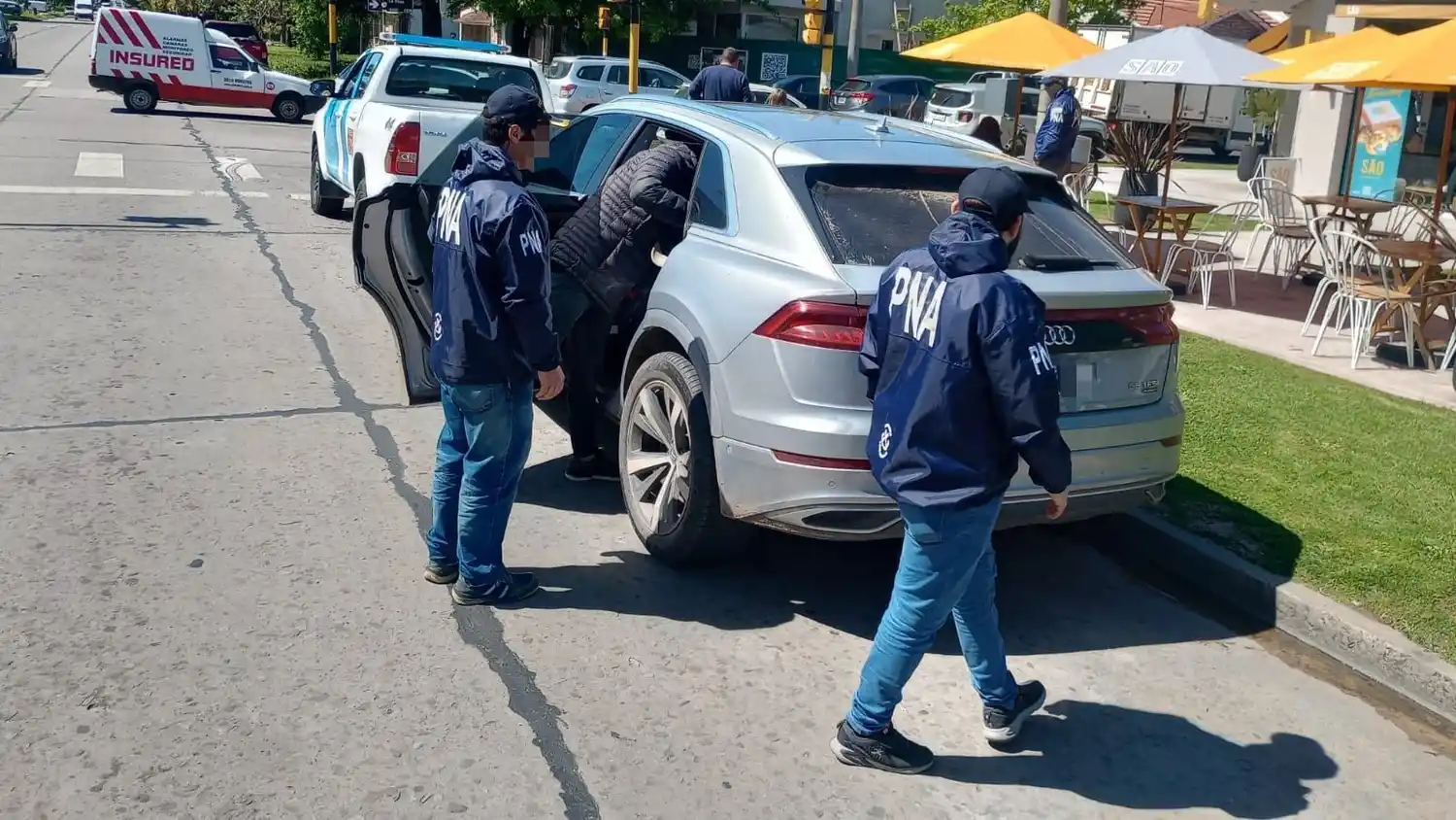 El rodado tenía una orden de secuestro emanada por la Justicia Federal. Fue hallado en la intersección de Paso y La Rioja.