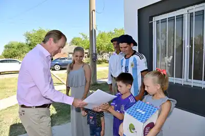 Bordet anunció la obra de gas natural para El Pingo en el marco del plan de desarrollo gasífero