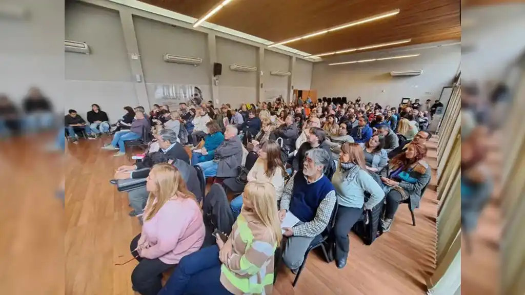 Los docentes de Córdoba rechazaron la propuesta salarial y habrá paro