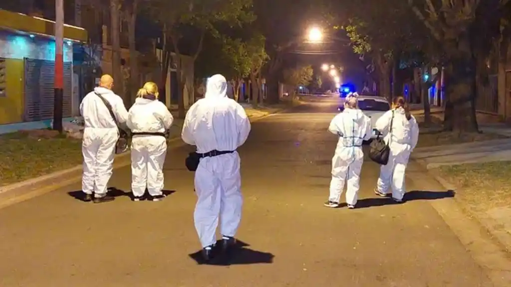 Peritos en la escena del hecho