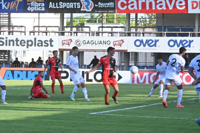 Colon Santa Fe vs San Martín de Tucumán - 2