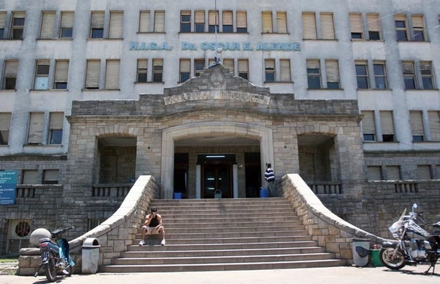 Joven internado en "grave" estado tras recibir disparo en la cabeza