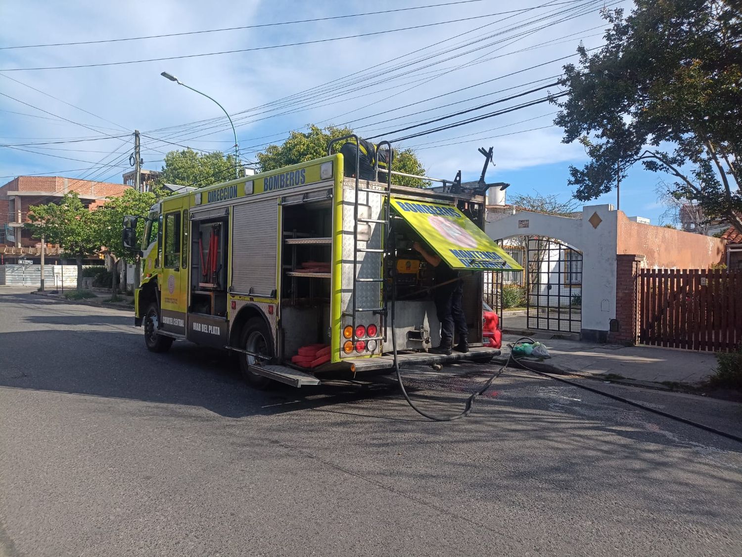 Asado de domingo terminó en incendio en el barrio General Roca