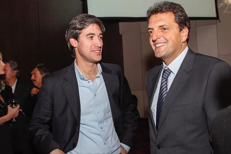 Elecciones 2013: Massa desembarca en Azul, tierra de su aliado Adrián Pérez