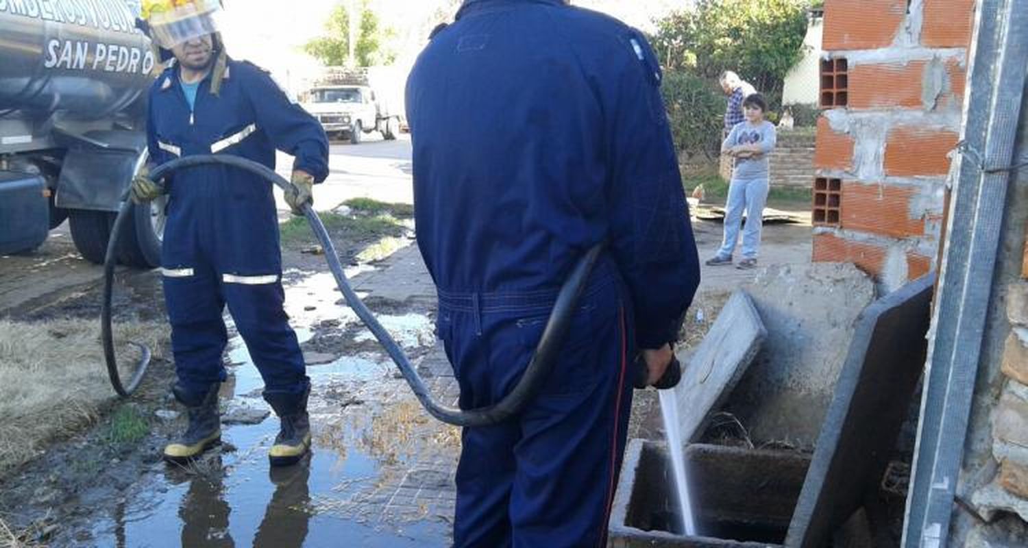 Fonavi II: Bomberos colaboró con las tareas