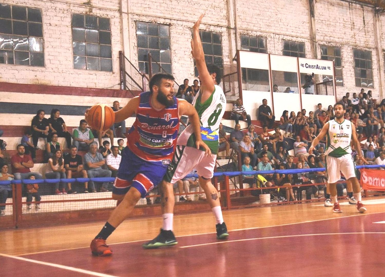 El pivot Mauro Cerone es el nuevo nombre de Central Entrerriano