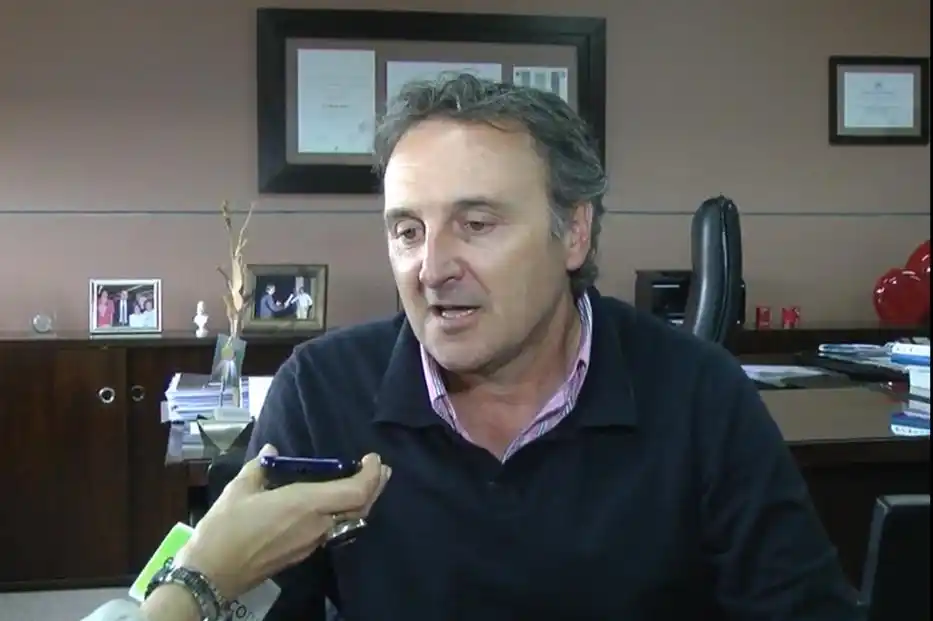 Tras la presentación, aseguran que “no hay candidatos” para el rectorado