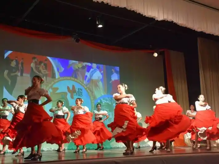 Celebraron el Día de la Danza con el 4to
Encuentro Provincial “Monona Donkin”