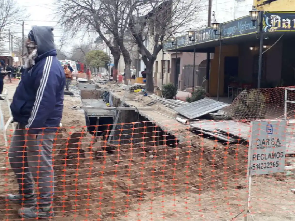 Se desmoronó una obra en Villa María: hay tres heridos