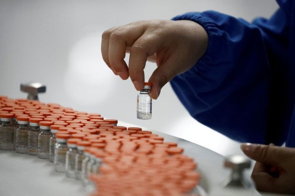 La Agencia Europea de Medicamentos comenzó la revisión de la vacuna china Sinovac