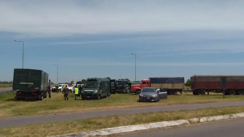 El miércoles se conocerá el futuro de los 12 camioneros detenidos en la Ruta 5 en Junín