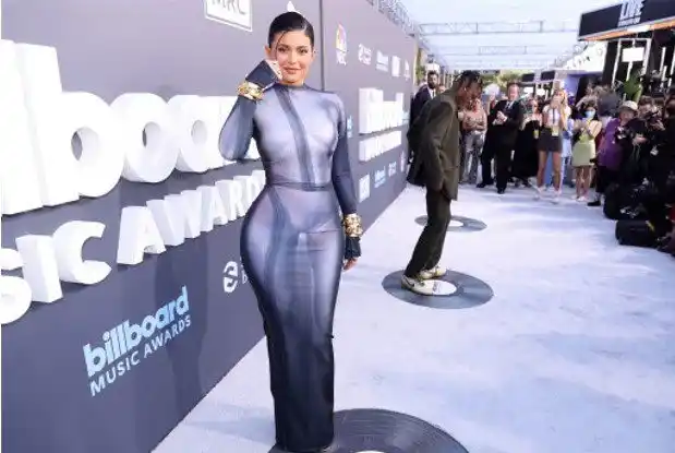 Billboard Music Awards 2022: así fue su alfombra azul