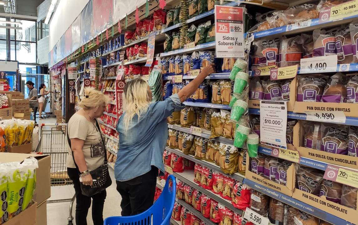 En febrero las ventas de los supermercados y autoservicios habían disminuido 9,8% interanual