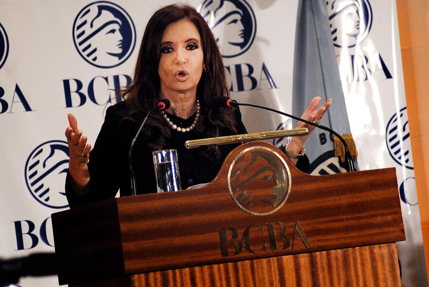 Cristina encabeza acto por el 161º aniversario de la Bolsa de Comercio