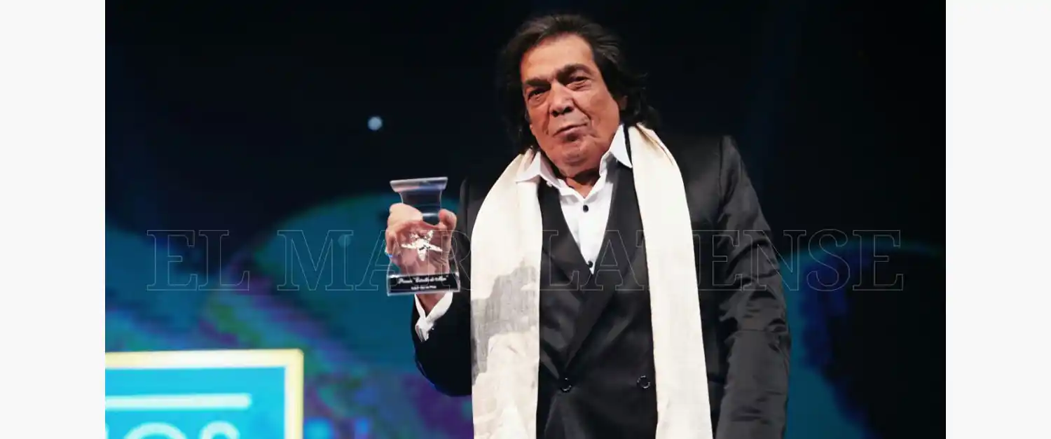 Cacho Castaña ganó el Premio Estrella de Mar de Oro