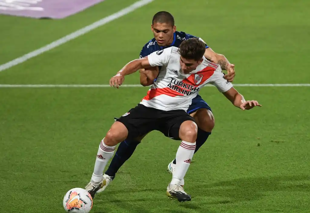 River sacó diferencia, con  el VAR como protagonista
