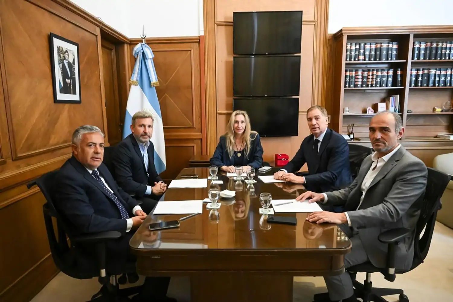 Frigerio se reunió con Karina Milei y avanzan en un esquema de inversión privada para rutas nacionales