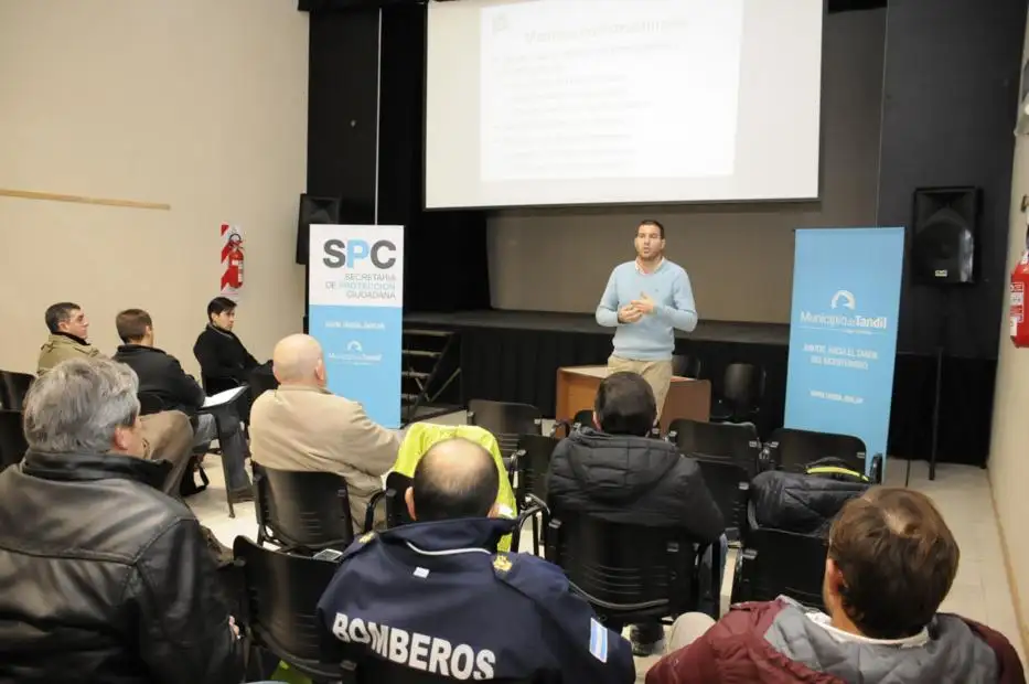 La  Provincia expuso los objetivos  de trabajo en Defensa Civil