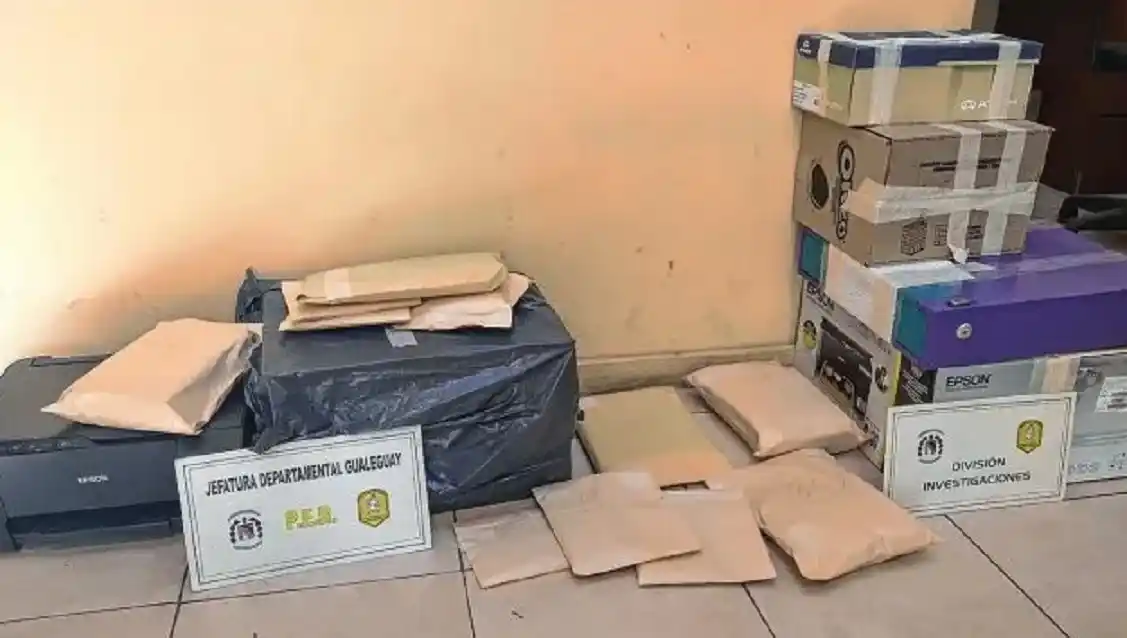 Organizaban un Prode clandestino: allanaron una casa y detuvieron a dos personas