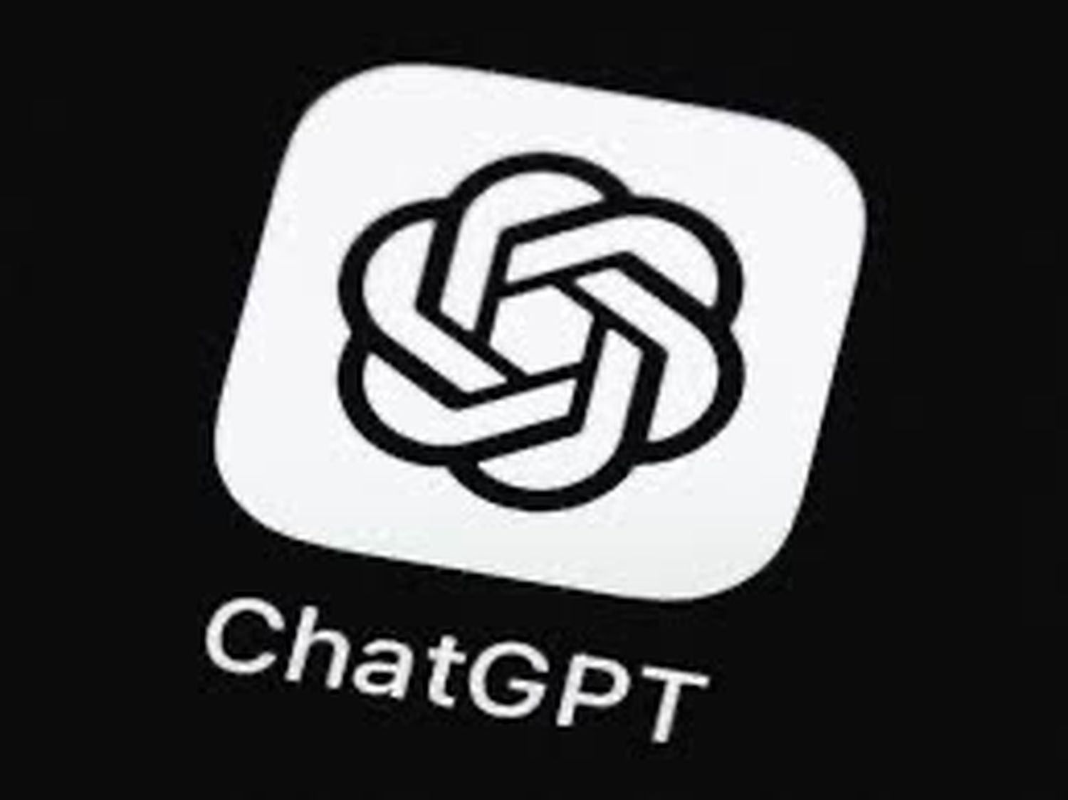ChatGPT, la IA más usada a nivel mundial, sufrió una caída masiva
